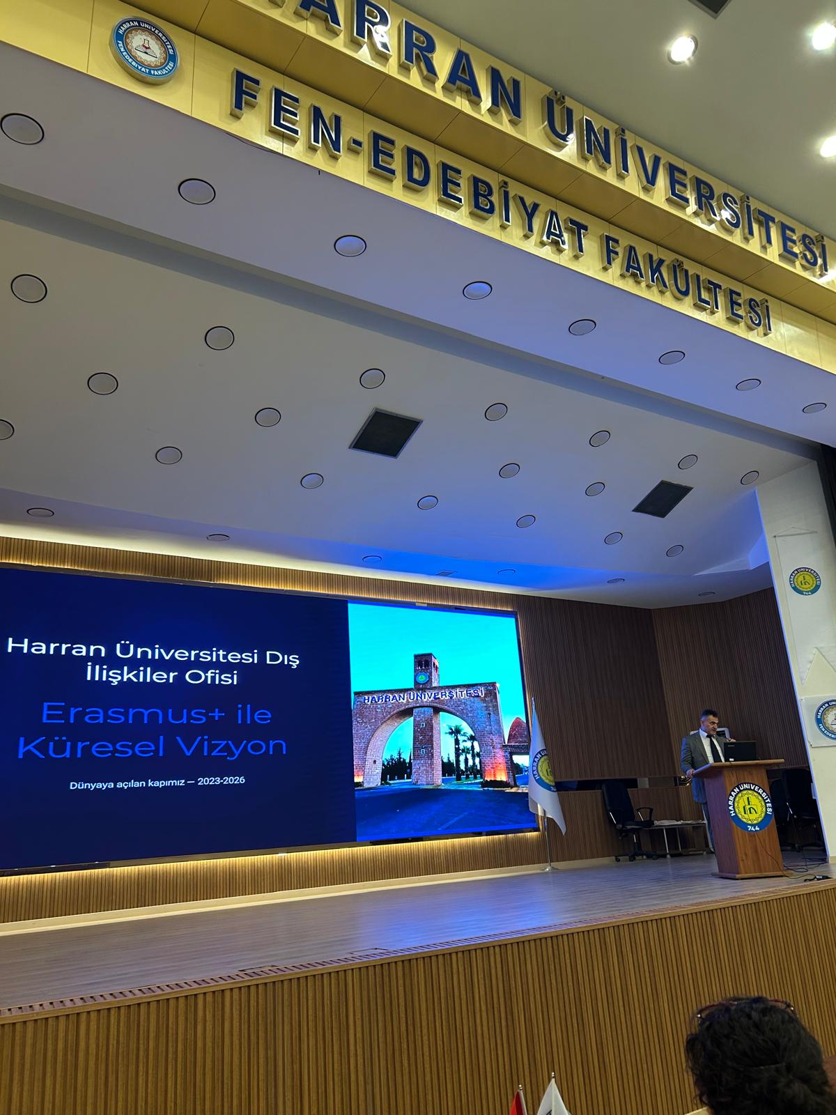 Sağlık Bilimleri Fakültesi Öğrencilerine Erasmus Programı Tanıtıldı.